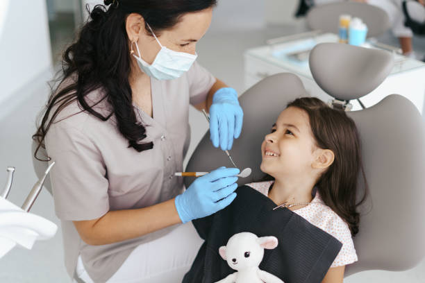 Best Weekend Emergency Dental Services in Oxford, KS